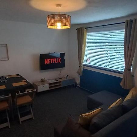 6-Min Walk To New Cross Parking Long Stay Discounts Wolverhampton Ngoại thất bức ảnh