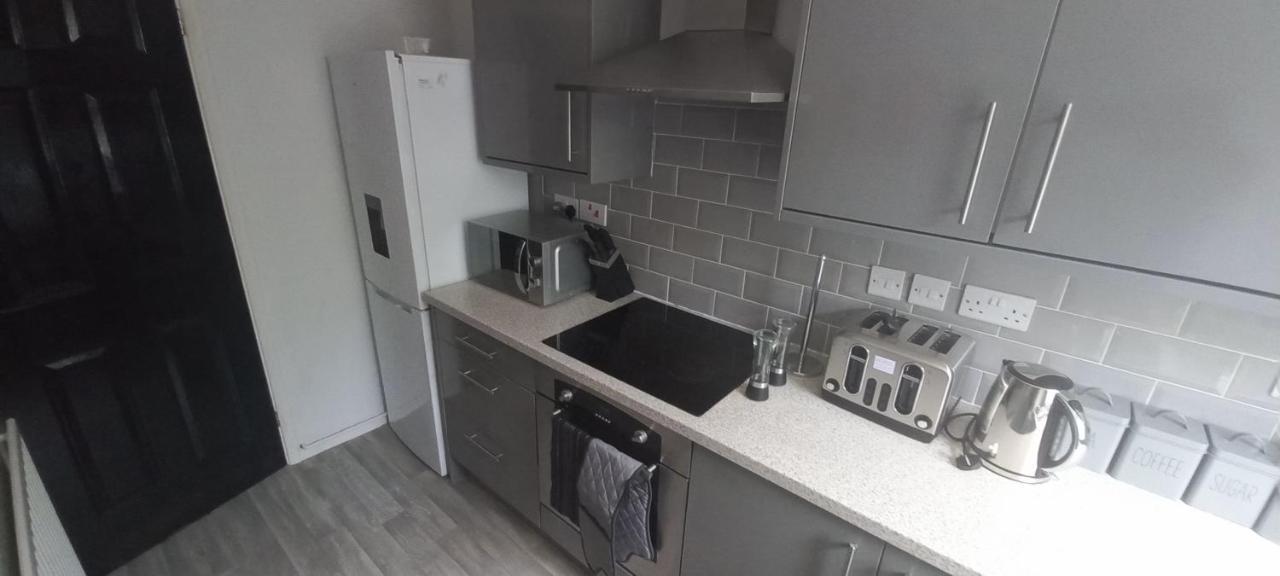 6-Min Walk To New Cross Parking Long Stay Discounts Wolverhampton Ngoại thất bức ảnh